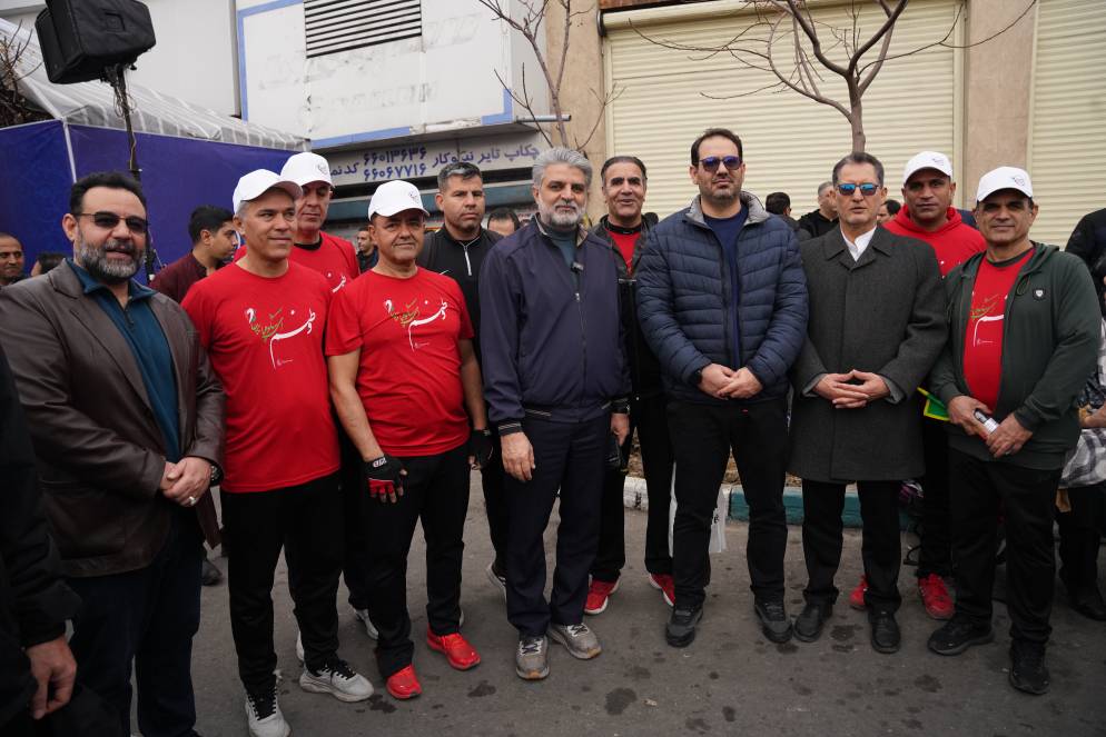 حضور رییس فدراسیون ورزشهای همگانی در راهپمایی شکوهمند 22 بهمن